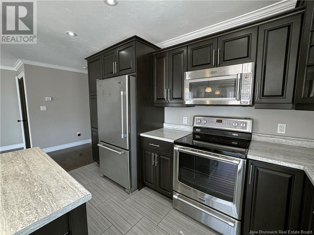 266 Des Erables Street, Dieppe, New Brunswick  E1A 9B2 - Photo 12 - NB115874