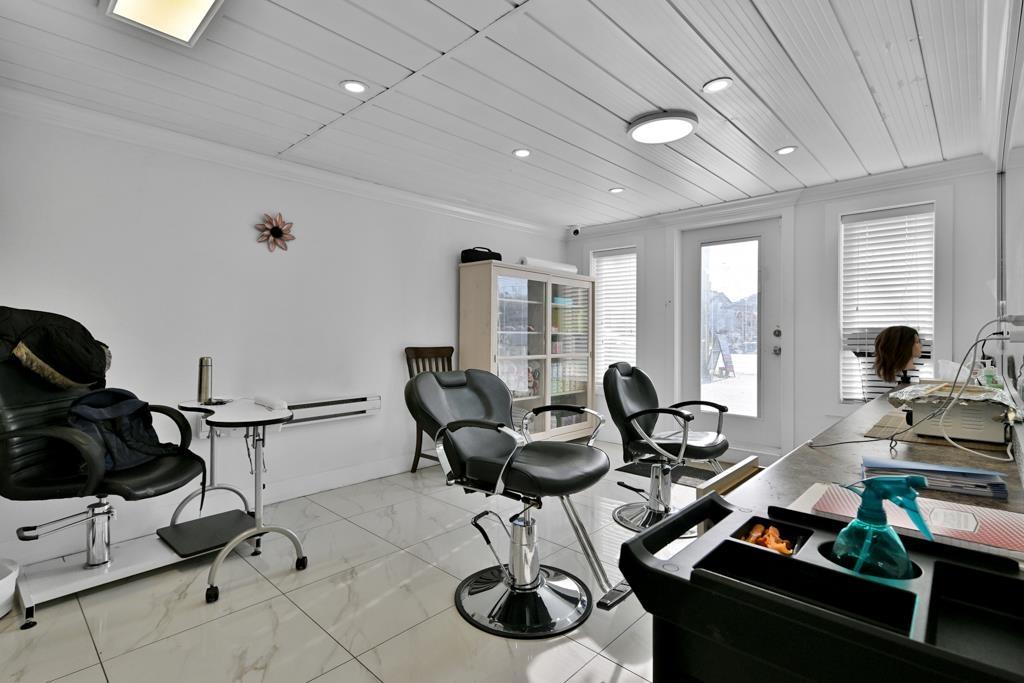 Property at 3244 CLEARBROOK ROAD image 4