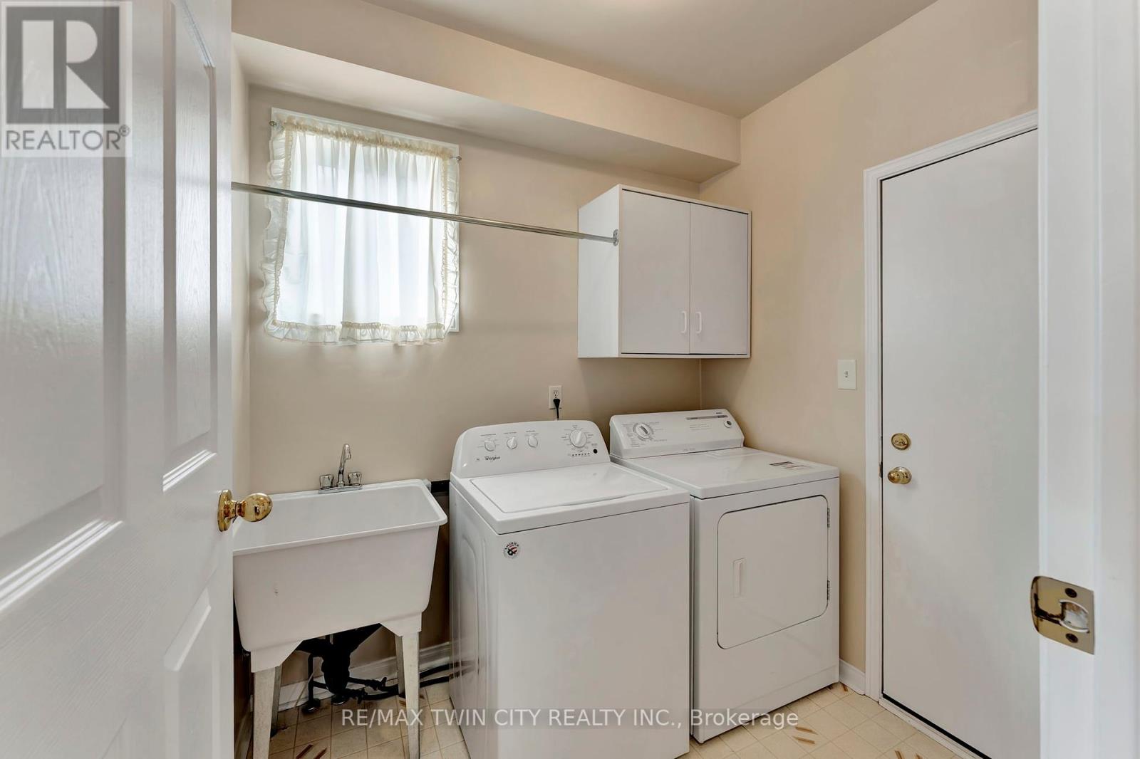 14 Broom Street, North Dumfries, Ontario  N0B 1E0 - Photo 16 - X12087020