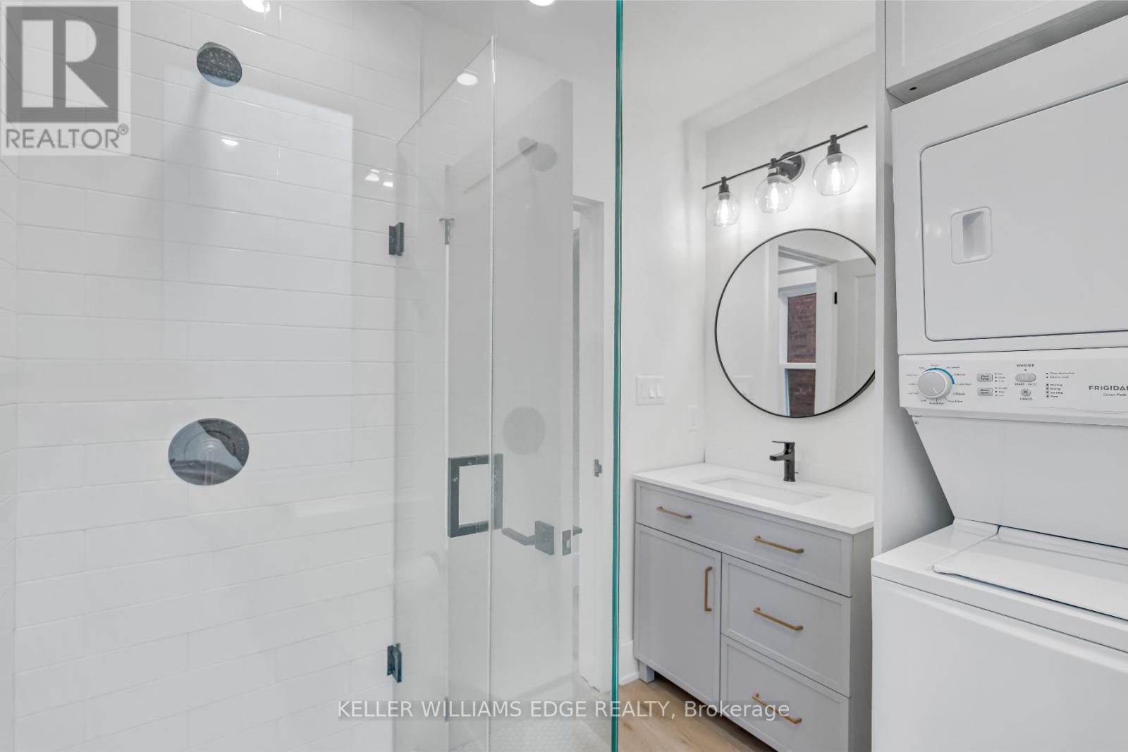 184 Burris Street, Hamilton, Ontario  L8M 2J8 - Photo 27 - X12087134