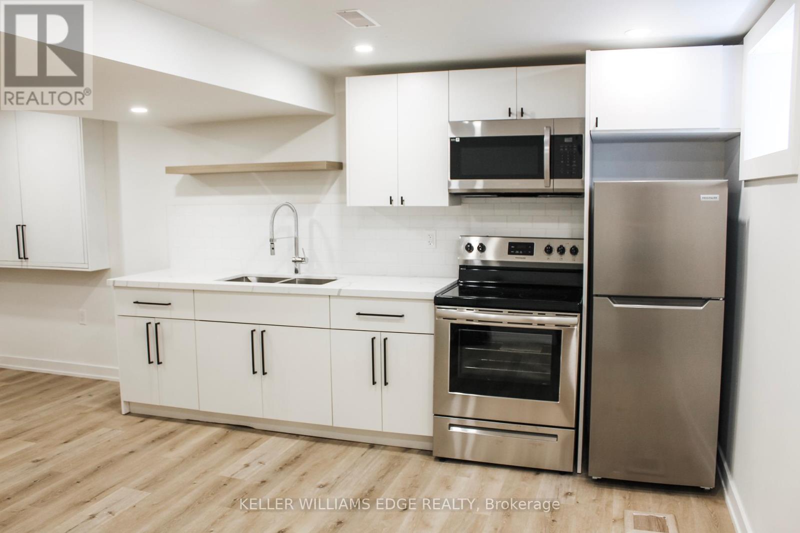 Property at 184 BURRIS STREET image 4
