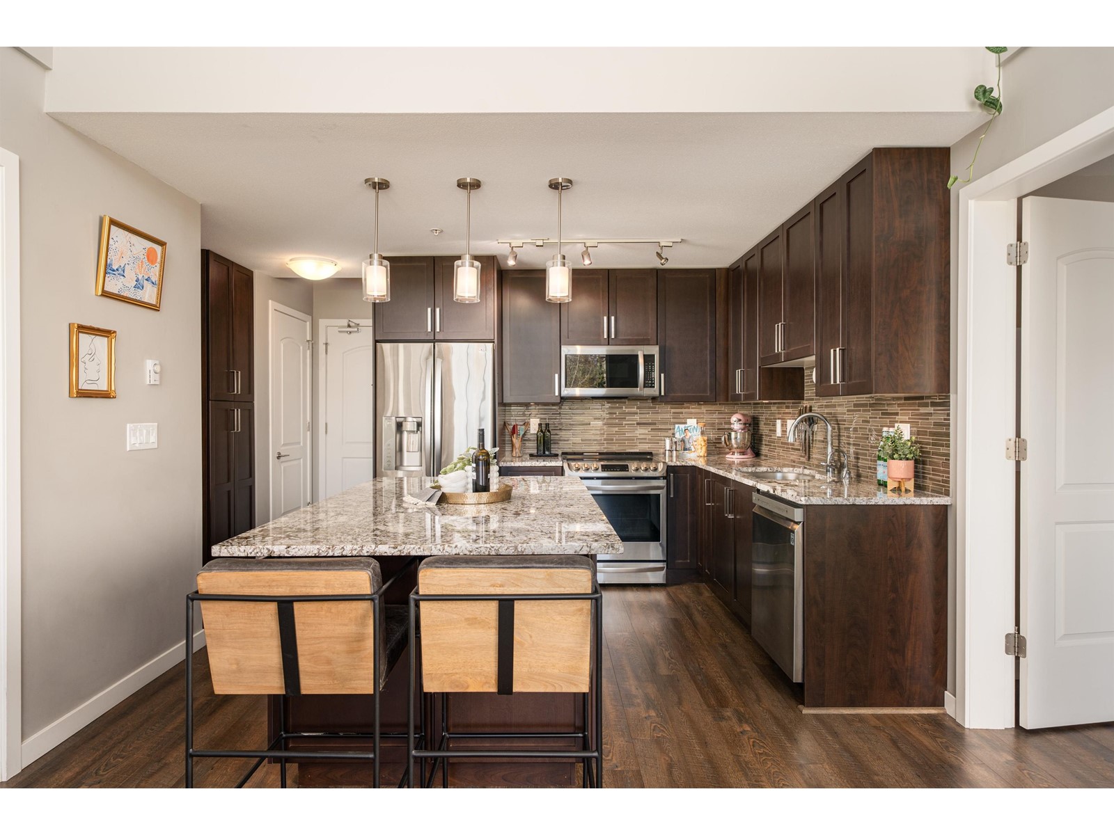 406 6490 194 Street, Surrey, British Columbia  V4N 6J9 - Photo 11 - R2990614