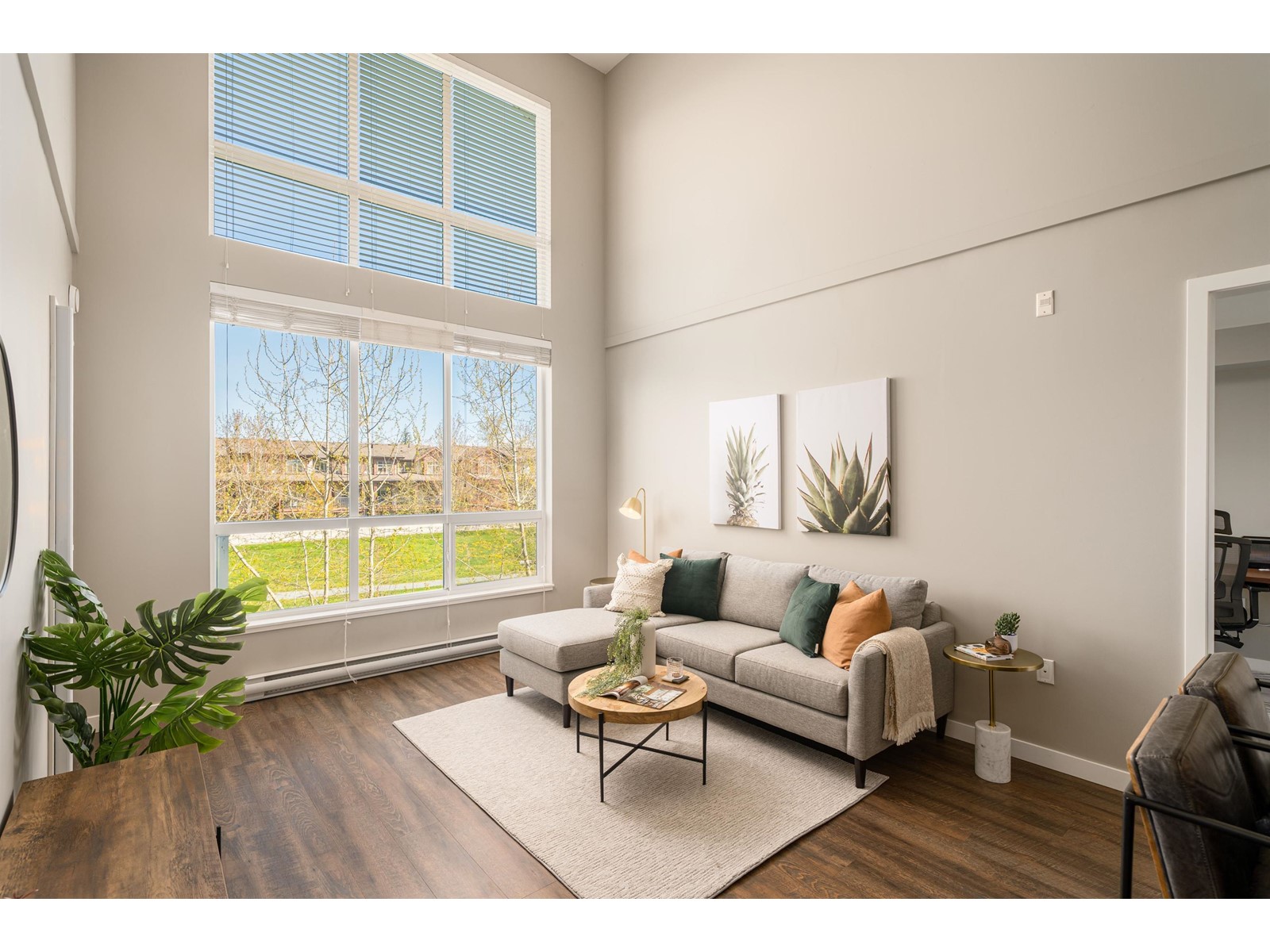 406 6490 194 Street, Surrey, British Columbia  V4N 6J9 - Photo 2 - R2990614
