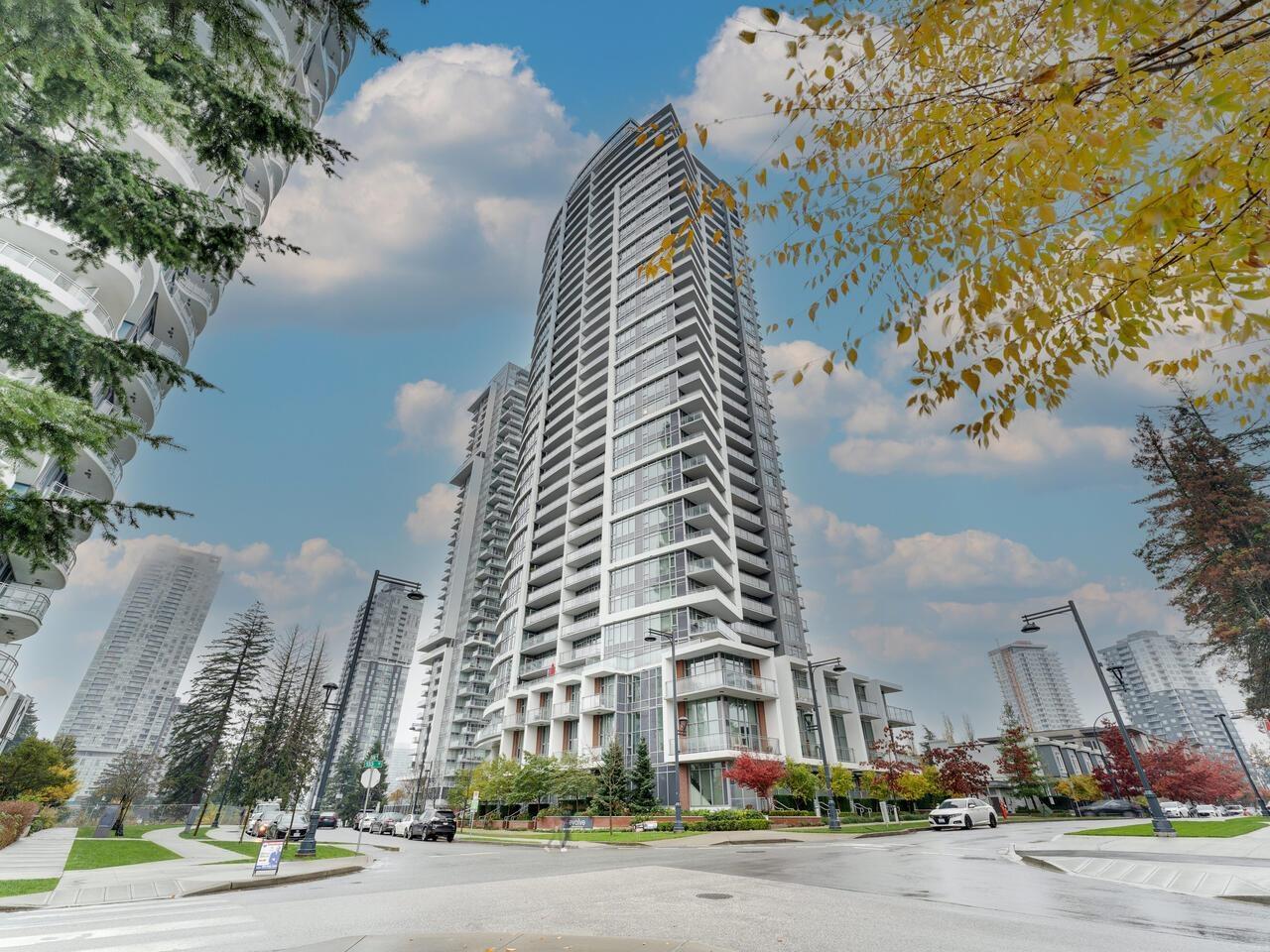 2311 13308 CENTRAL AVENUE, Surrey, British Columbia