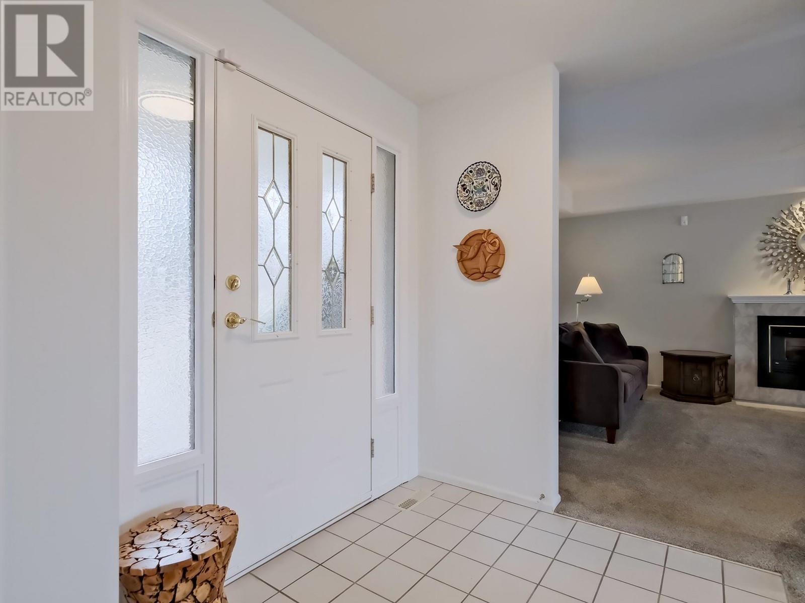 Property at 102 FORESTBROOK Place Unit# 101 image 3