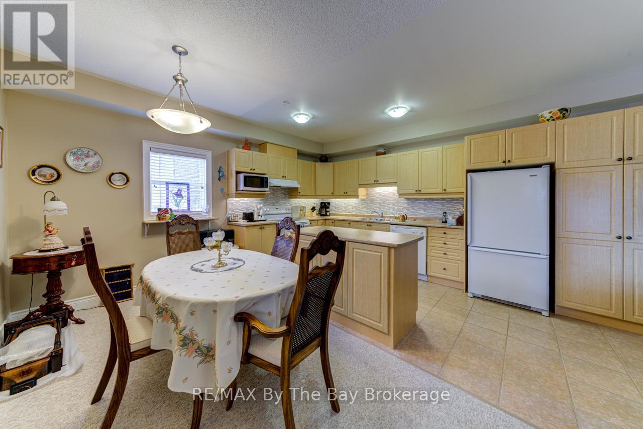 201 - 91 Raglan Avenue, Collingwood, Ontario  L9Y 4V3 - Photo 14 - S12087185