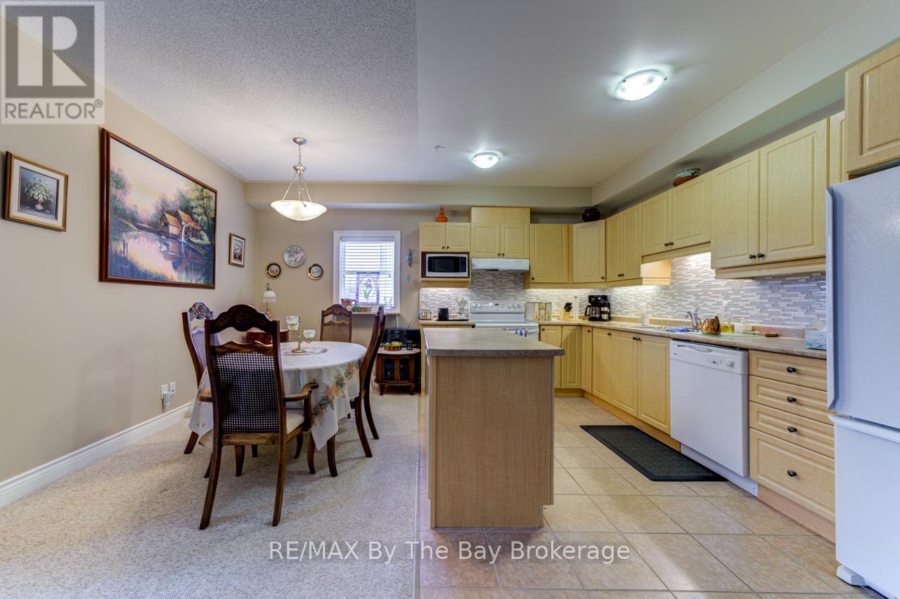 201 - 91 Raglan Avenue, Collingwood, Ontario  L9Y 4V3 - Photo 7 - S12087185