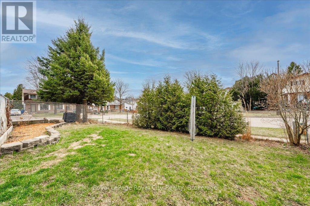 364 Cole Road, Guelph, Ontario  N1G 3K7 - Photo 36 - X12087180