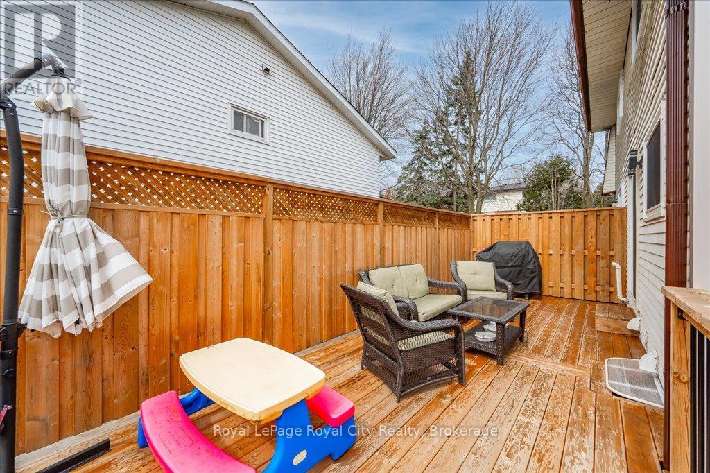 364 Cole Road, Guelph, Ontario  N1G 3K7 - Photo 38 - X12087180