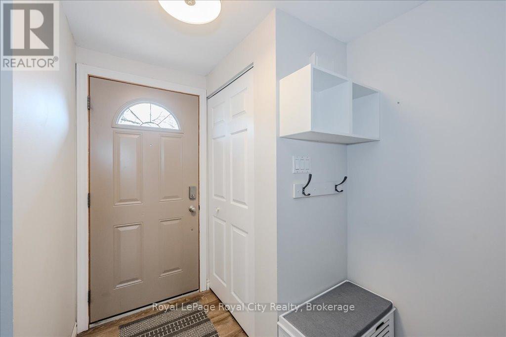 364 Cole Road, Guelph, Ontario  N1G 3K7 - Photo 8 - X12087180