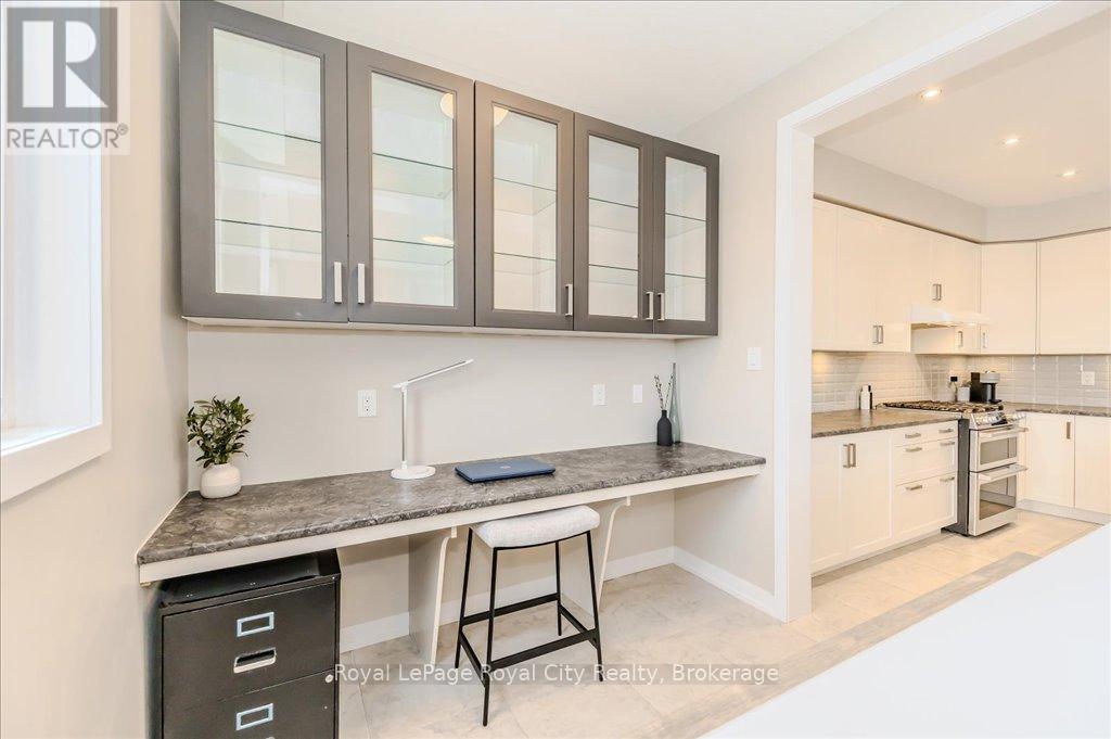 262 Dolman Street, Woolwich, Ontario  N0B 1M0 - Photo 15 - X12087202