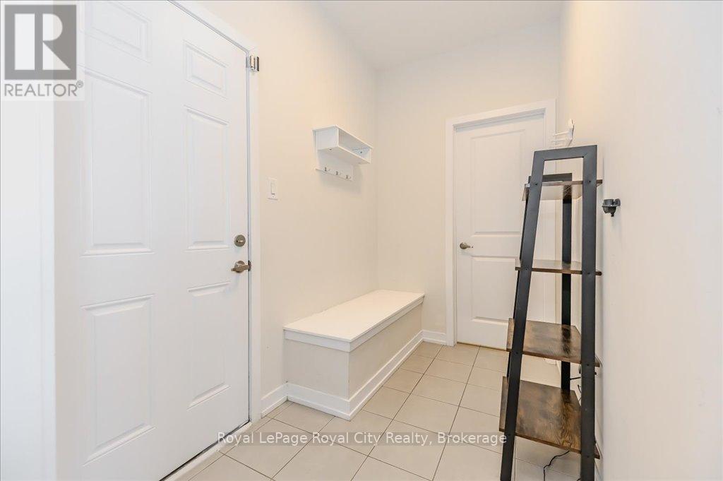 262 Dolman Street, Woolwich, Ontario  N0B 1M0 - Photo 17 - X12087202