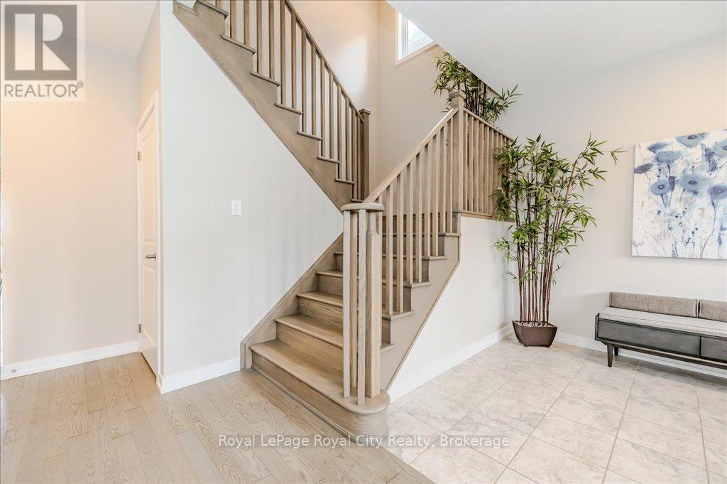 262 Dolman Street, Woolwich, Ontario  N0B 1M0 - Photo 19 - X12087202