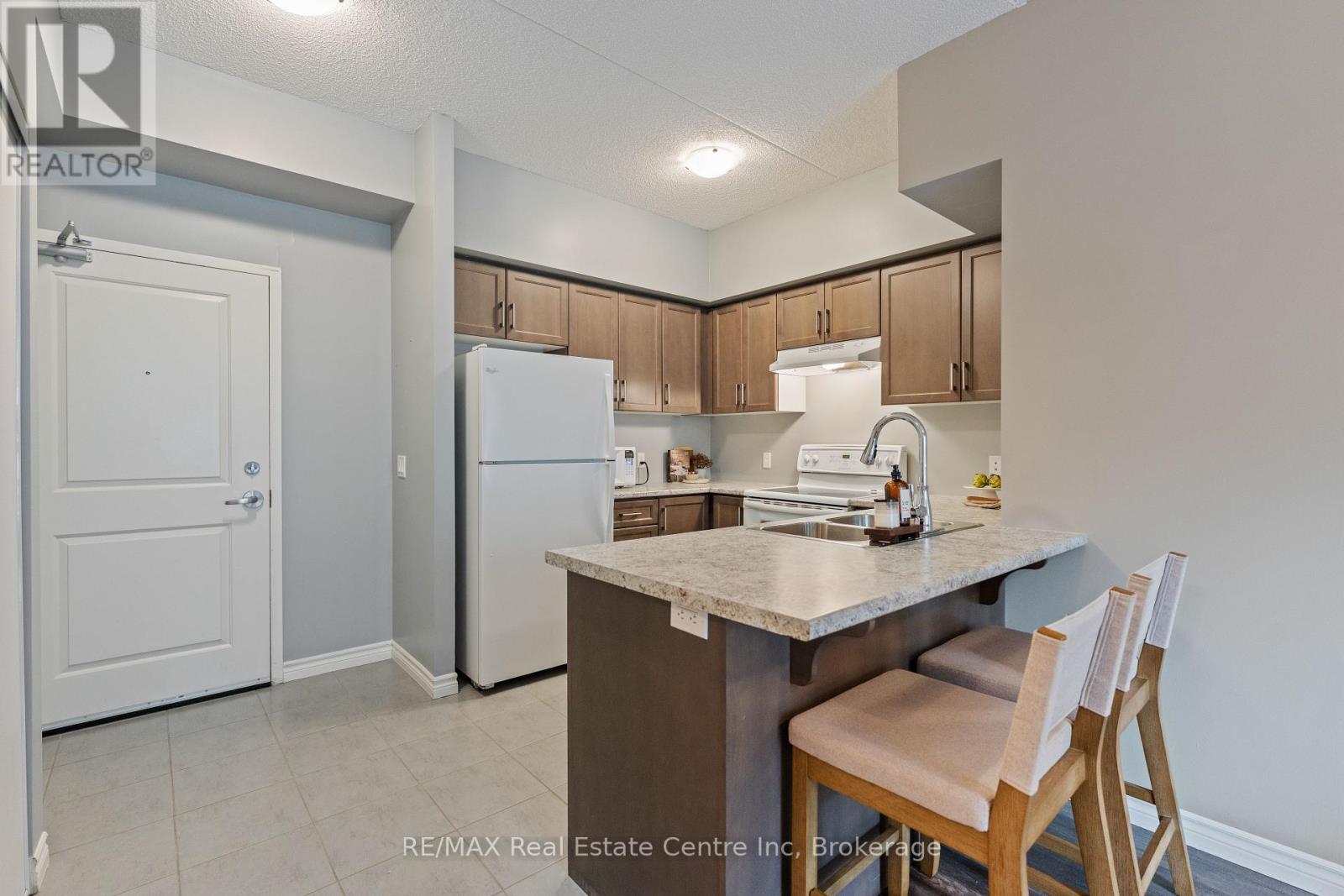 206 - 1280 Gordon Street, Guelph, Ontario  N1L 0N6 - Photo 5 - X12087203