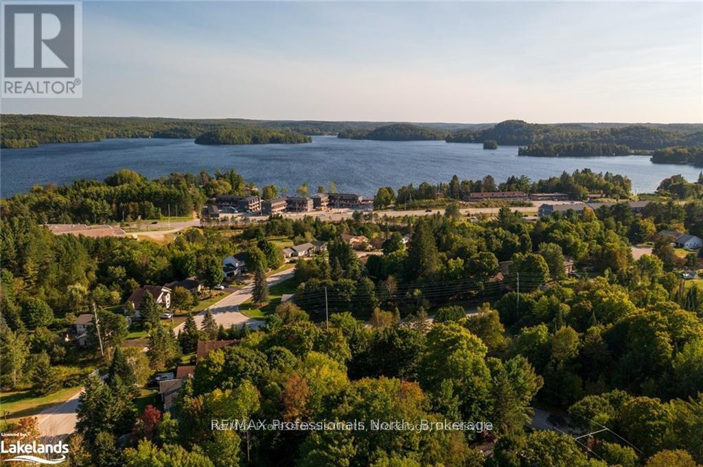 Property at 40 GLENWOOD DRIVE image 4