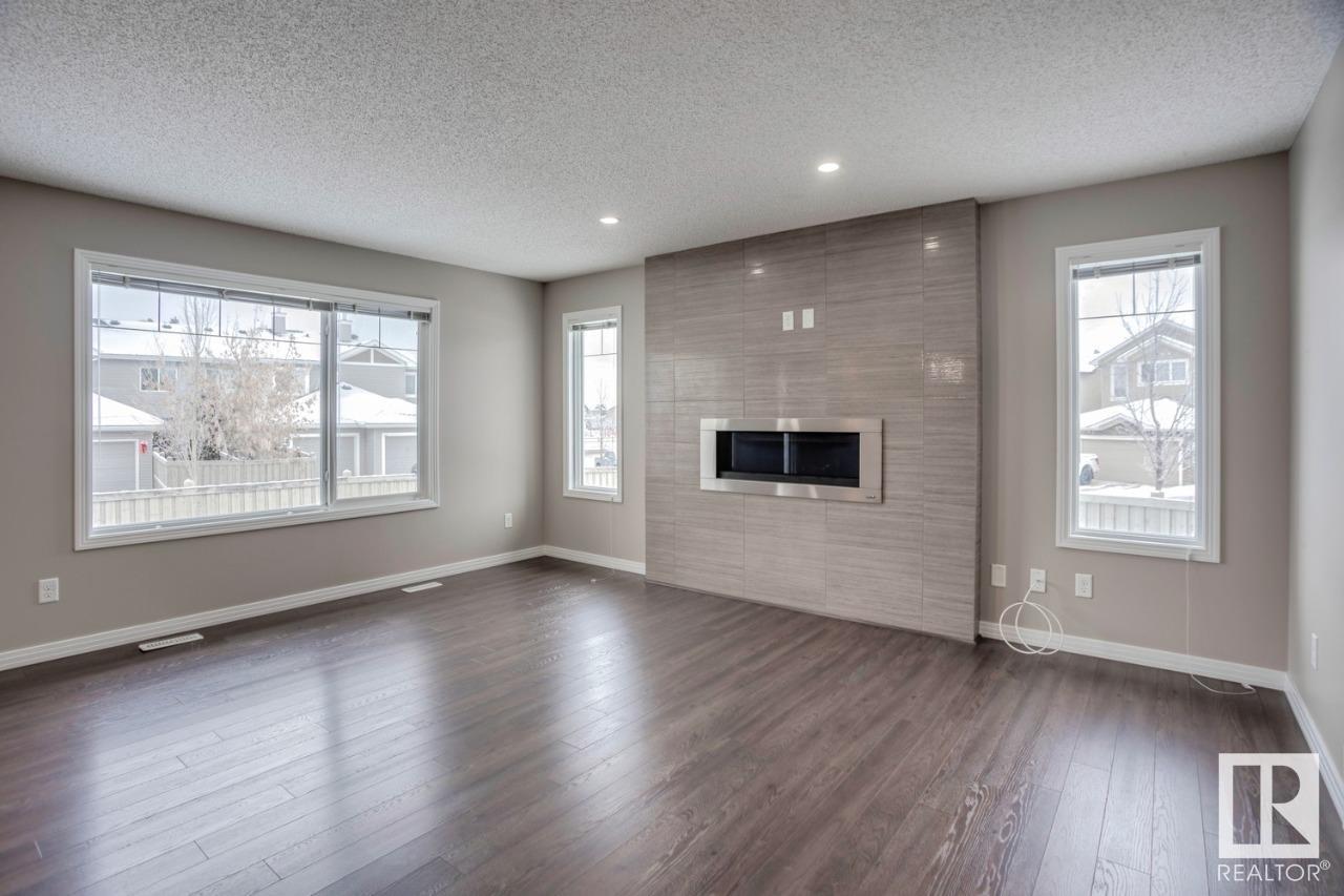 Property at 3520 CLAXTON CR SW image 5