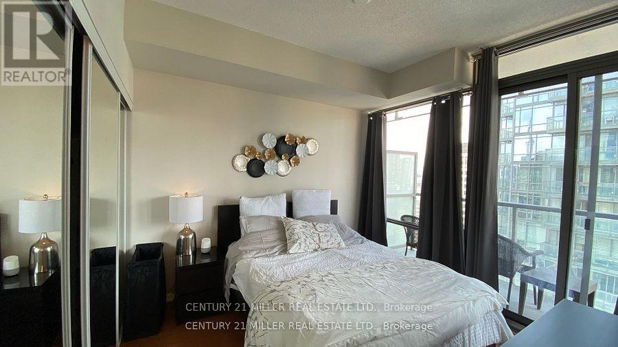 3110 - 38 Grenville Street, Toronto, Ontario  M4Y 1A5 - Photo 7 - C12031616