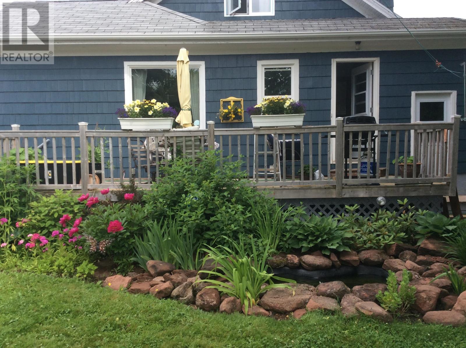 Property at 11 BELLE Avenue image 2
