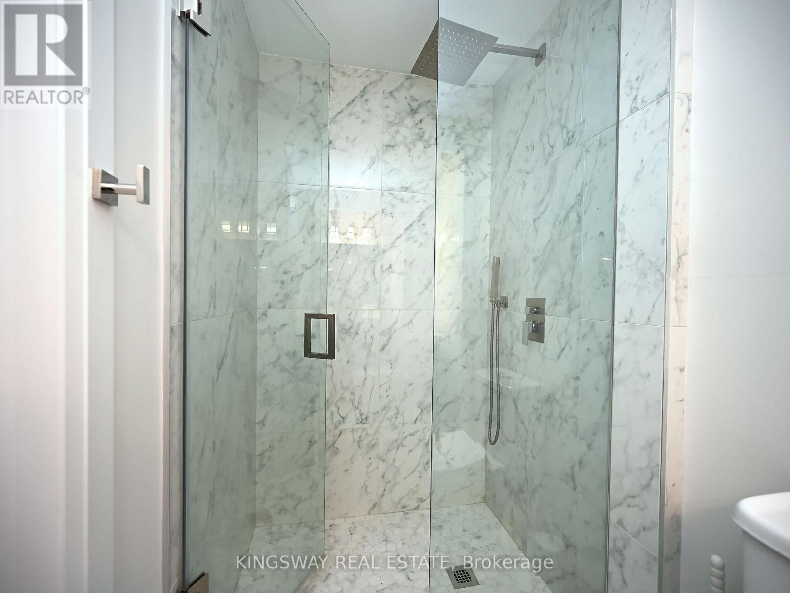 28 Fallharvest Avenue, Brampton, Ontario  L6Y 0P2 - Photo 38 - W12087156