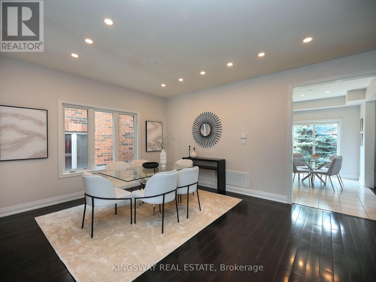 28 Fallharvest Avenue, Brampton, Ontario  L6Y 0P2 - Photo 7 - W12087156