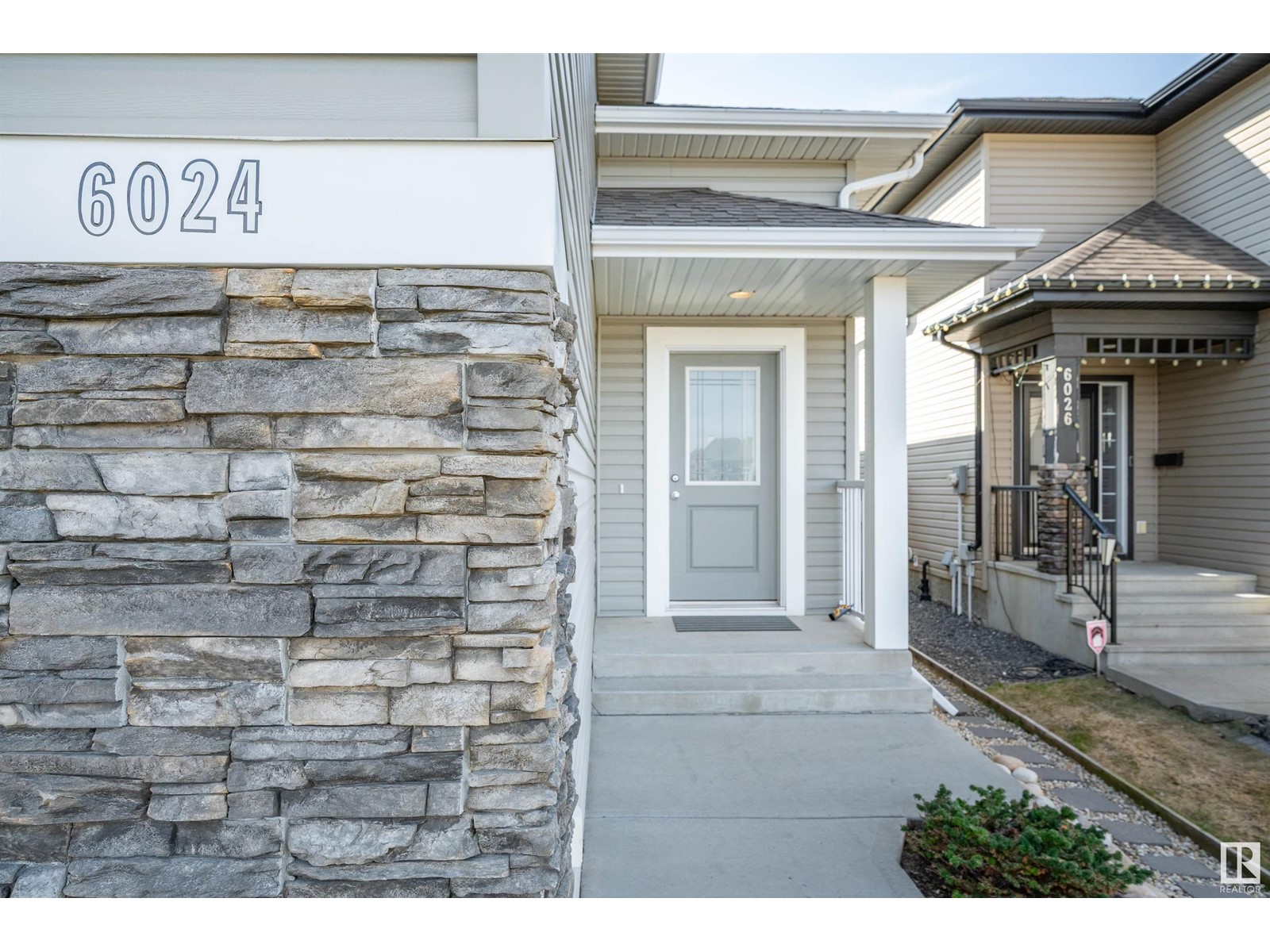 Property at 6024 CAMERON CL image 3