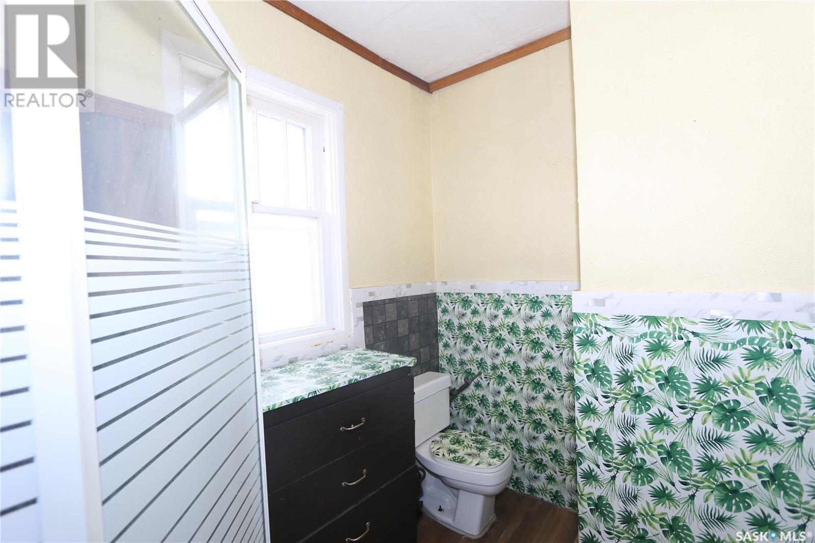 3303 Dewdney Avenue, Regina, Saskatchewan  S4T 0Y9 - Photo 10 - SK001966