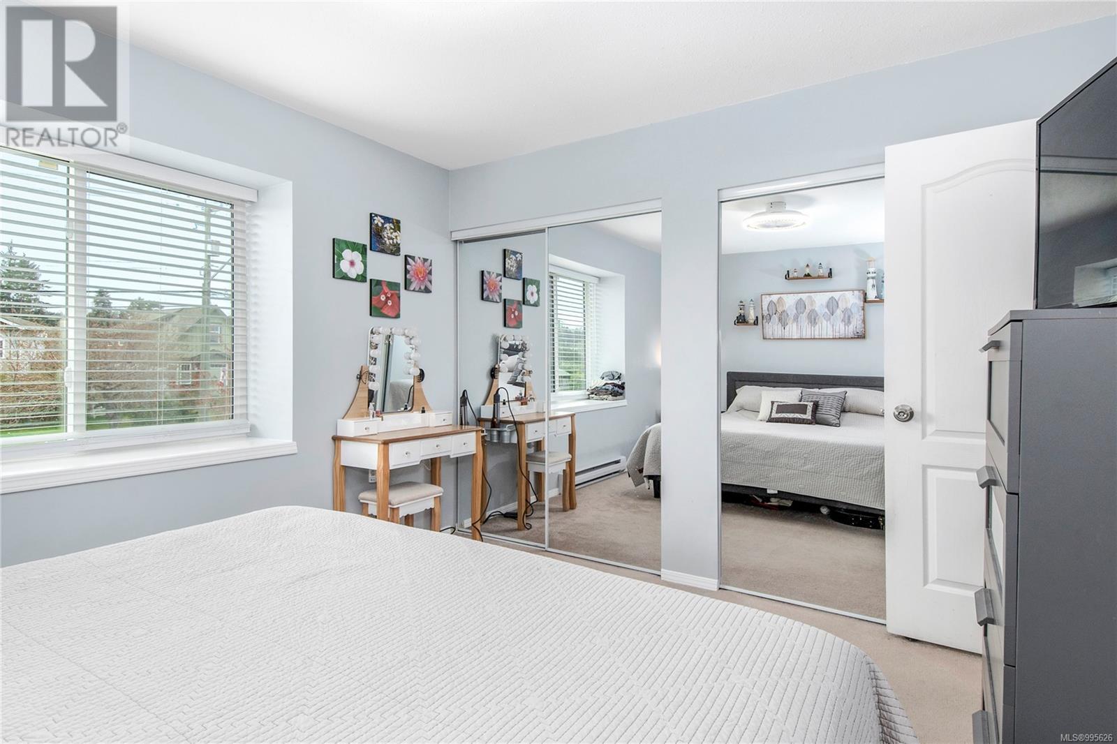 Property at 2367 Galerno Rd image 4