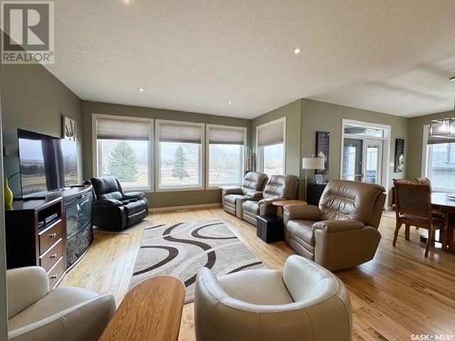 404 9th Avenue Se, Swift Current, Saskatchewan  S9H 3R2 - Photo 8 - SK002442