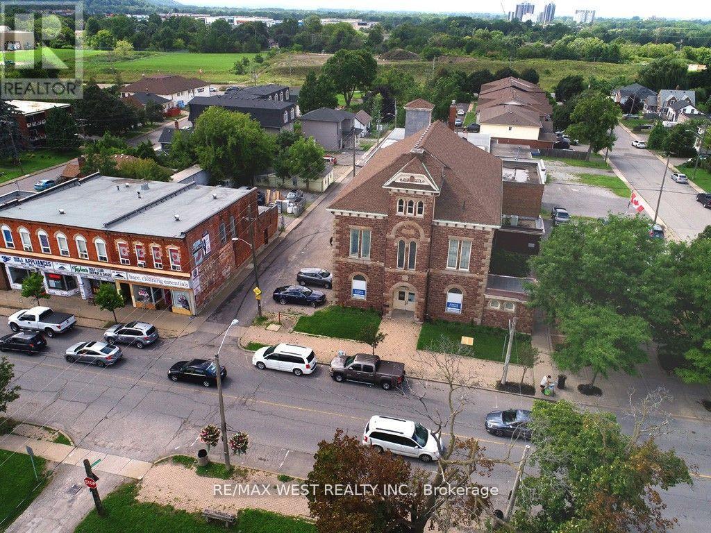 343 MERRITT STREET W, St. Catharines, Ontario