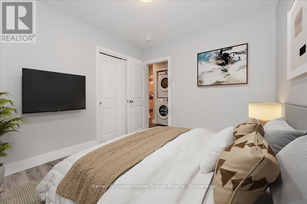 66 Traynor Avenue, Kitchener, Ontario  N2C 1V9 - Photo 15 - X12087326
