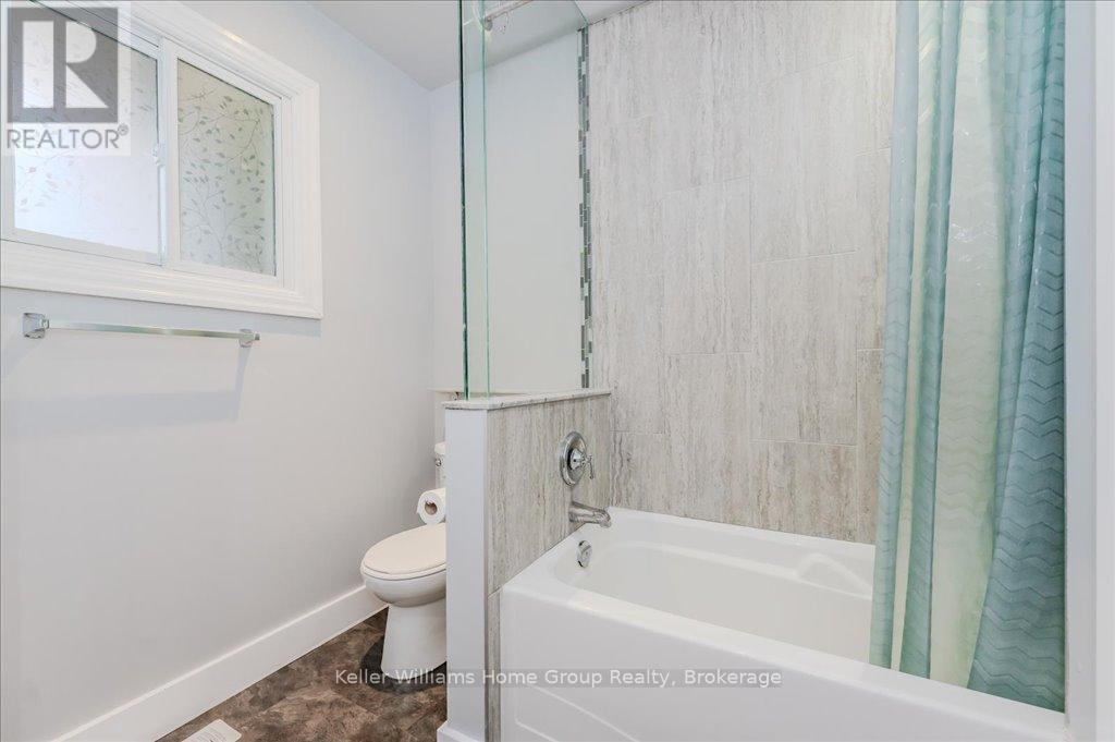 66 Traynor Avenue, Kitchener, Ontario  N2C 1V9 - Photo 20 - X12087326