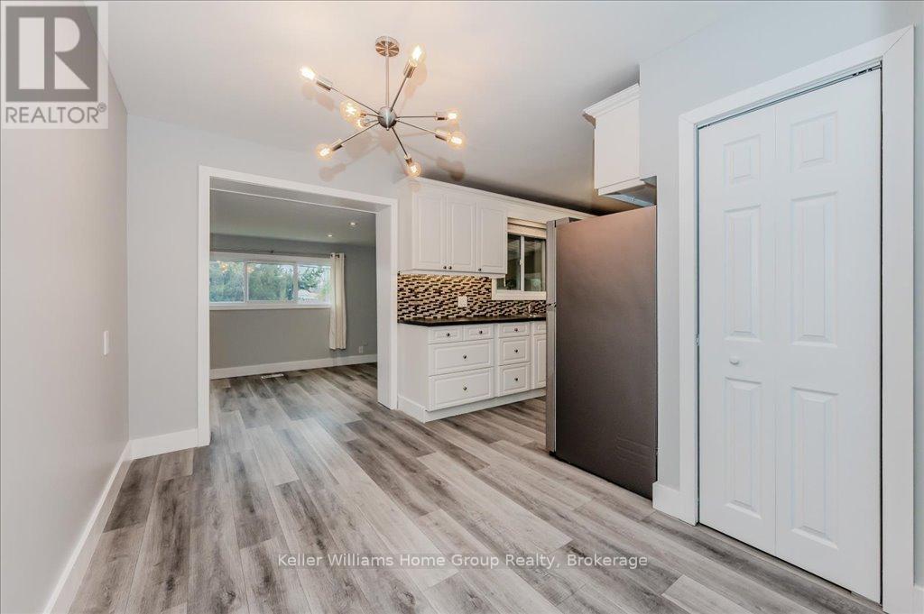 66 Traynor Avenue, Kitchener, Ontario  N2C 1V9 - Photo 6 - X12087326