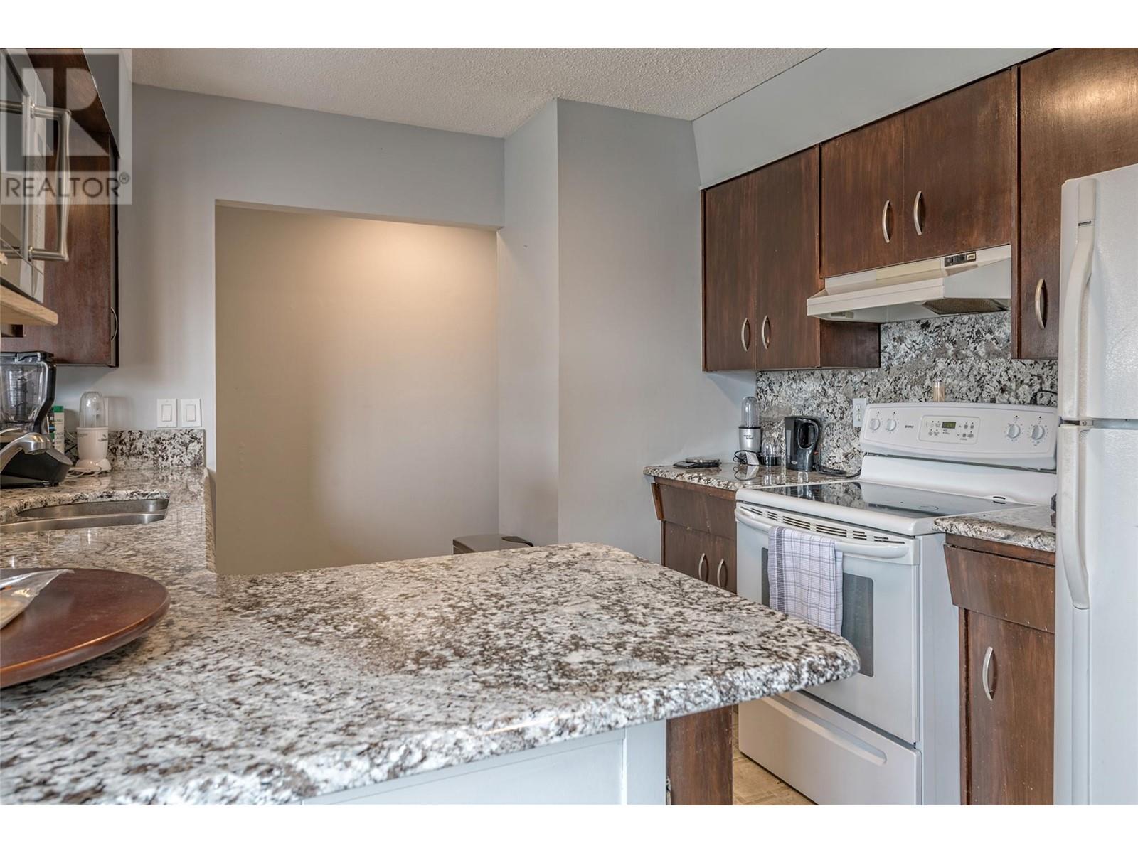 3902 25 Street, Vernon, British Columbia  V1T 4R7 - Photo 10 - 10343886