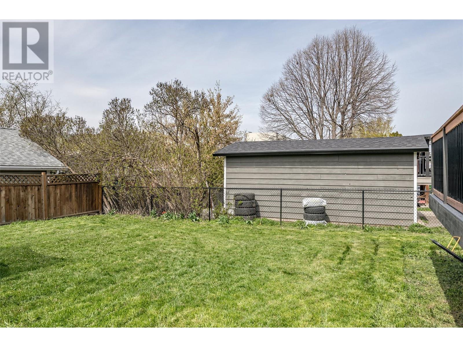 3902 25 Street, Vernon, British Columbia  V1T 4R7 - Photo 37 - 10343886
