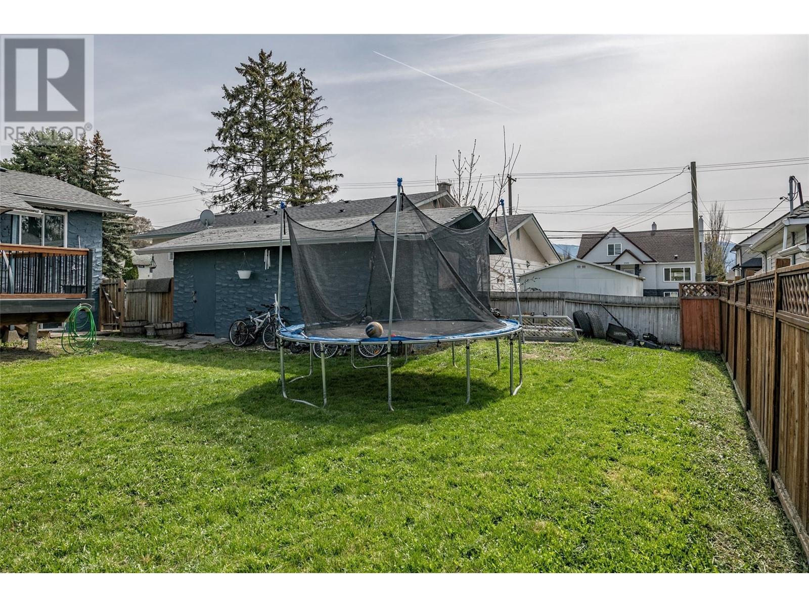 3902 25 Street, Vernon, British Columbia  V1T 4R7 - Photo 36 - 10343886
