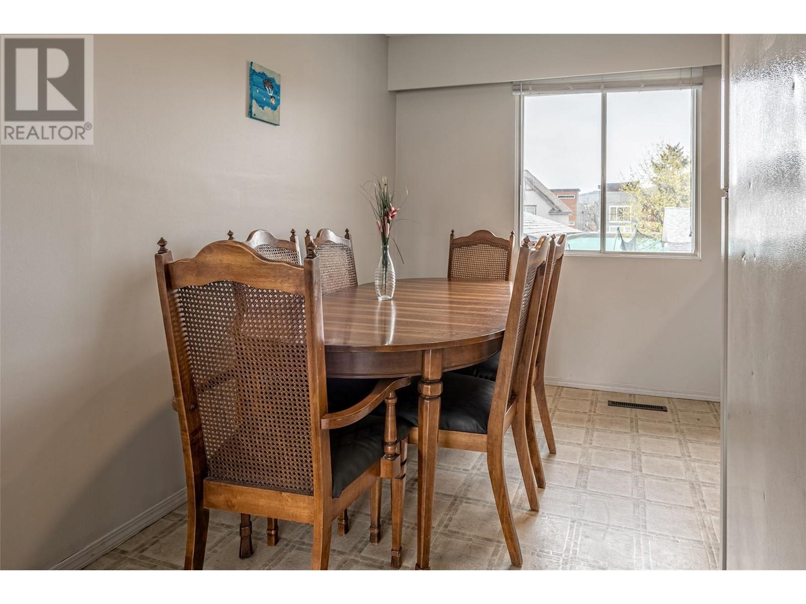3902 25 Street, Vernon, British Columbia  V1T 4R7 - Photo 7 - 10343886