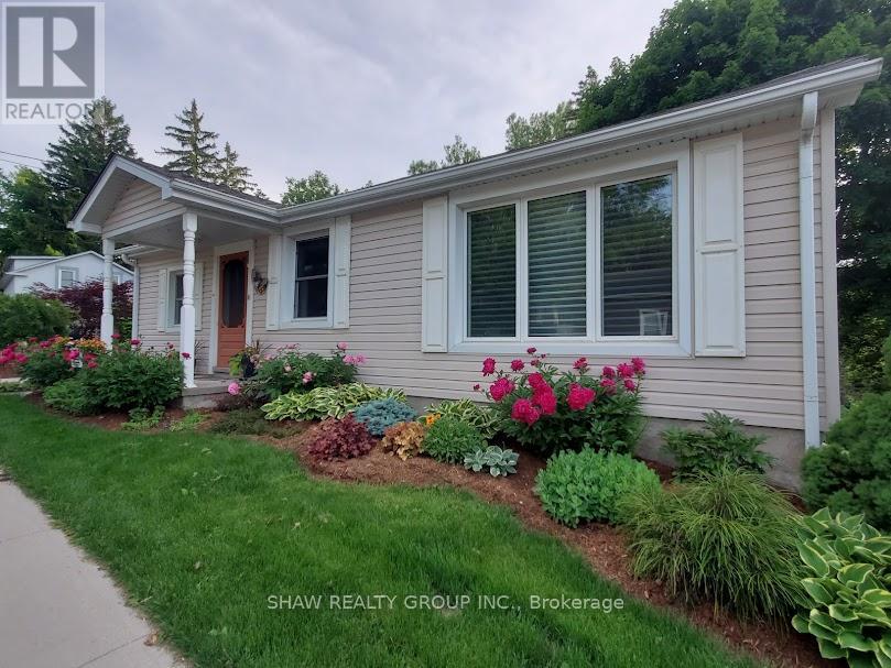 Property at 1276 SWAN STREET image 1