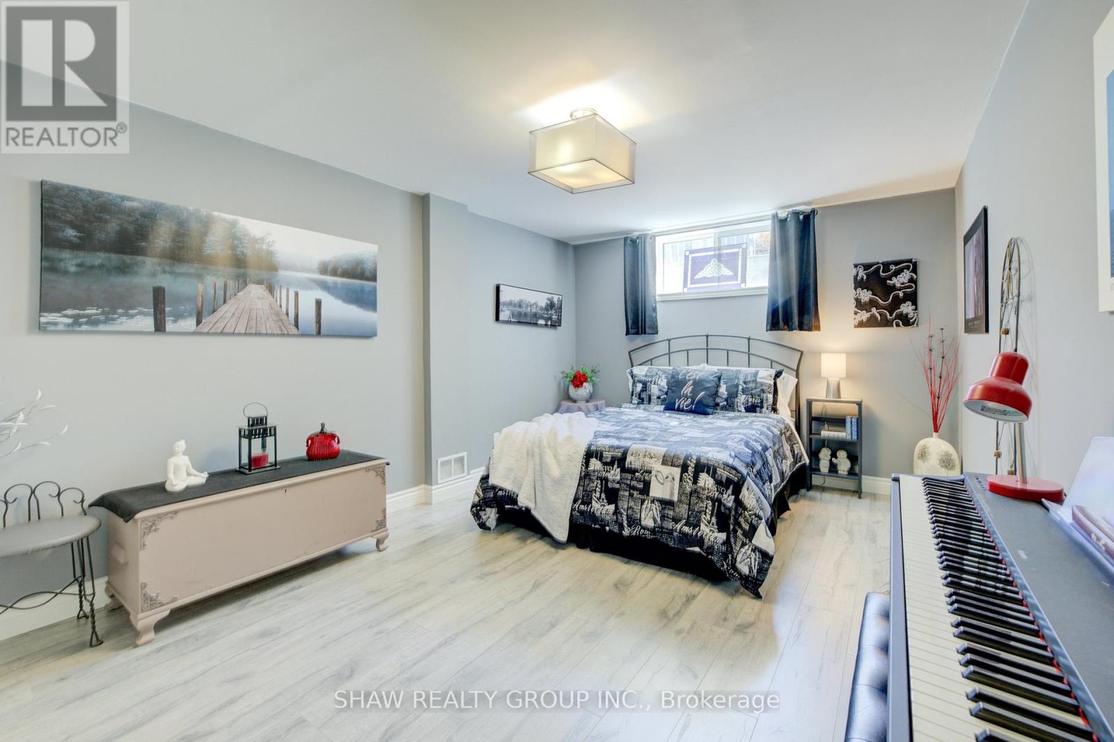 1276 Swan Street, North Dumfries, Ontario  N0B 1E0 - Photo 37 - X12086602