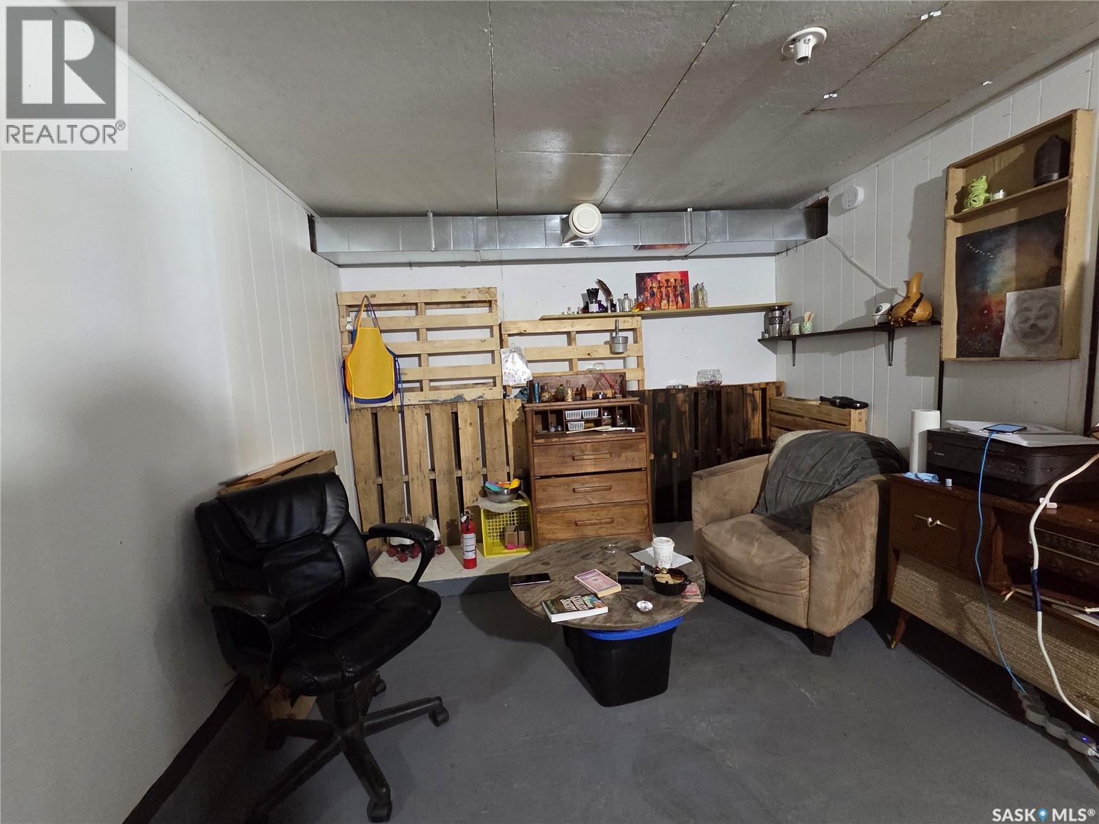 4803 Herald Street, Macklin, Saskatchewan  S0L 2C0 - Photo 17 - SK002932