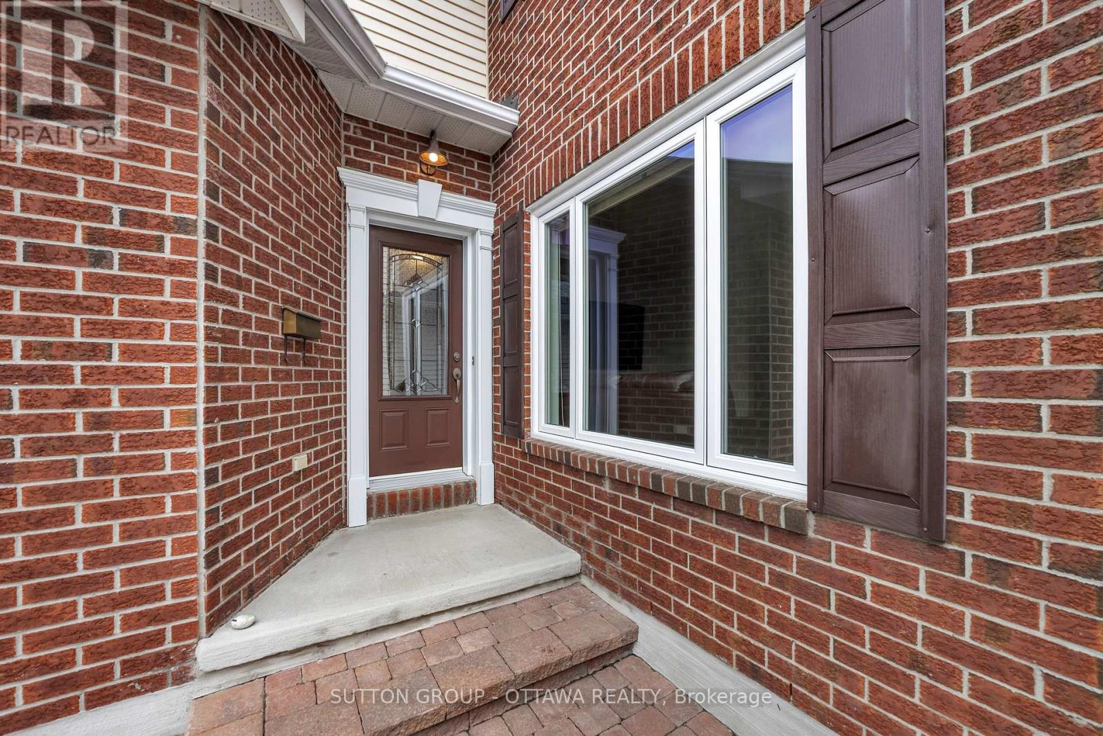 Property at 6586 DES MERLES LANE image 4