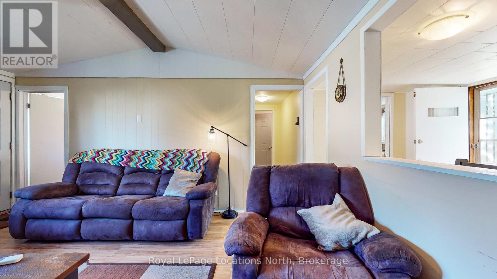 39 Northgate Road, Wasaga Beach, Ontario  L9Z 2N7 - Photo 17 - S12087389