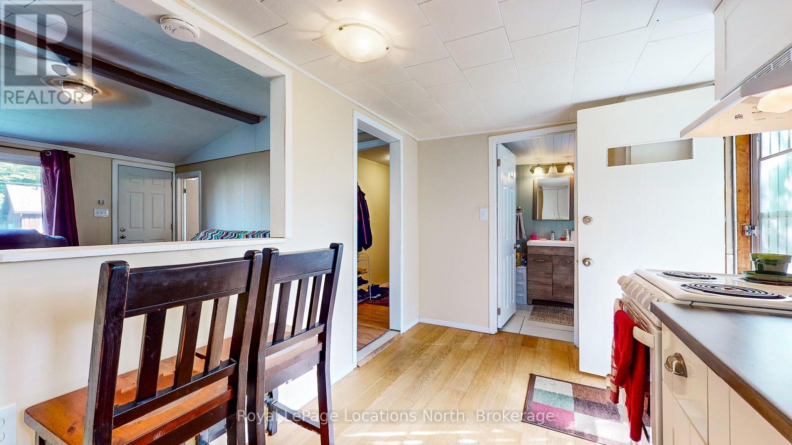 39 Northgate Road, Wasaga Beach, Ontario  L9Z 2N7 - Photo 23 - S12087389