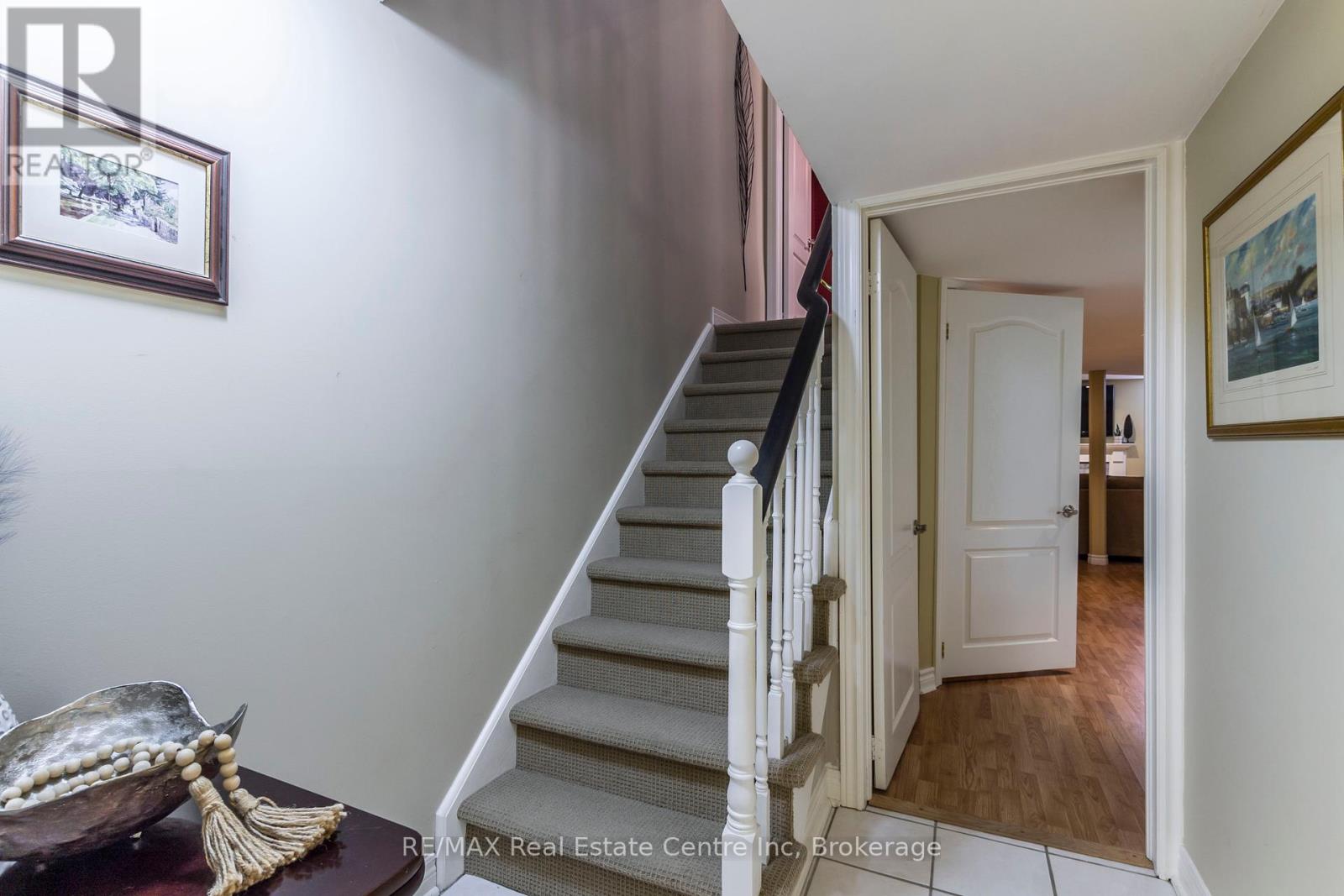 8 - 223 Rebecca Street, Oakville, Ontario  L6K 3Y2 - Photo 26 - W12087407