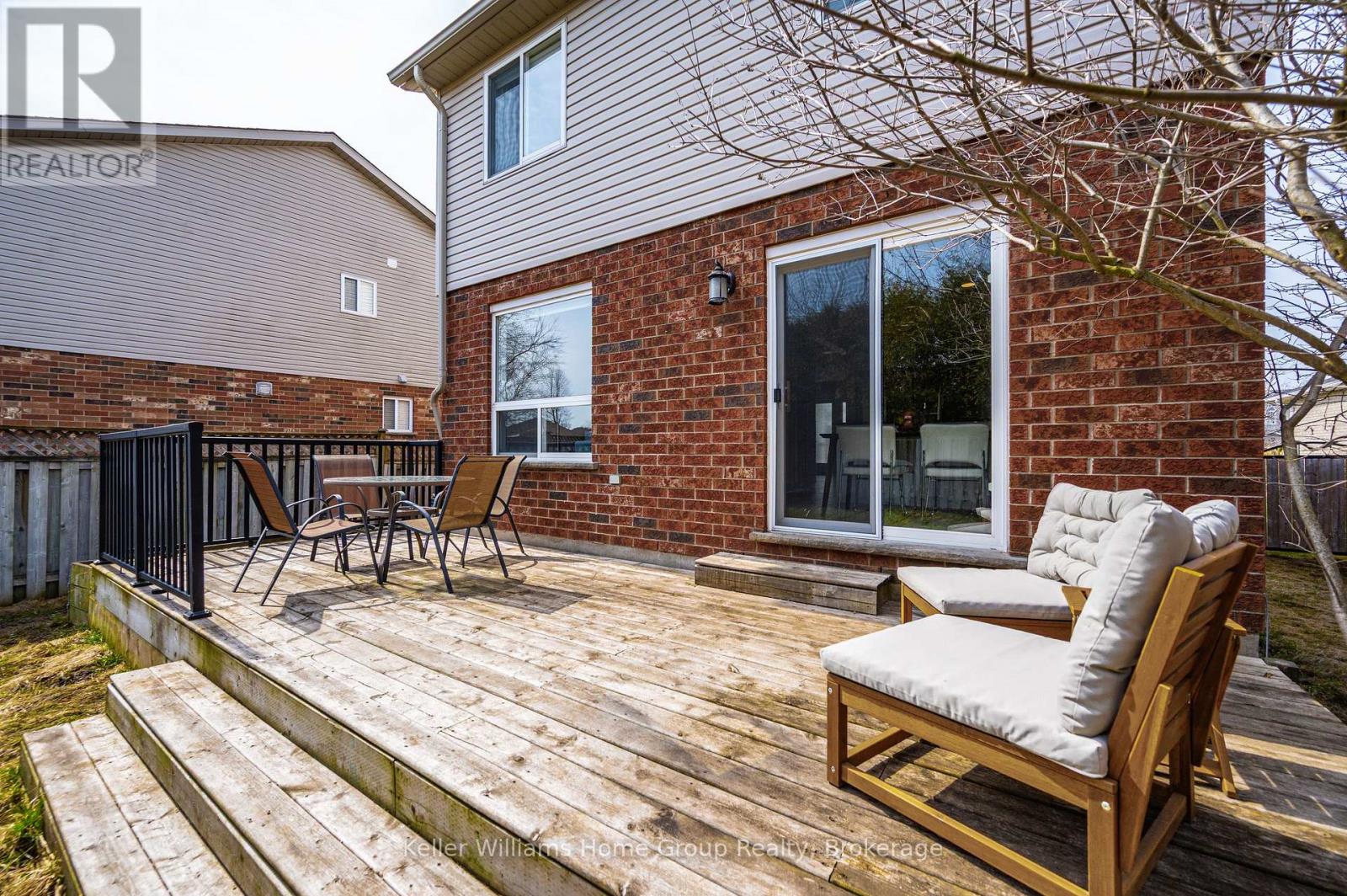 66 Pattison Place, Centre Wellington, Ontario  N1M 3V3 - Photo 32 - X12087404
