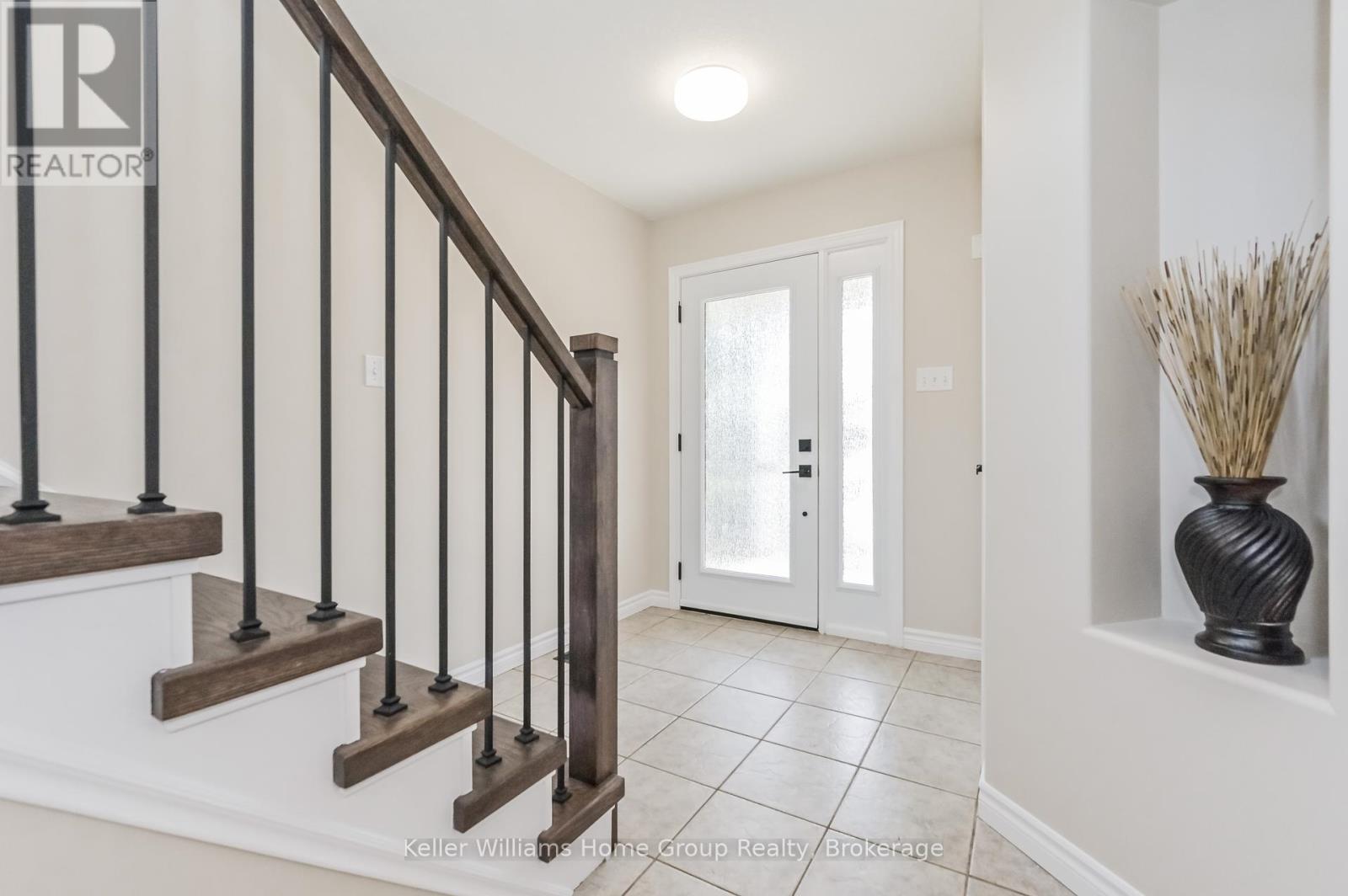66 Pattison Place, Centre Wellington, Ontario  N1M 3V3 - Photo 5 - X12087404