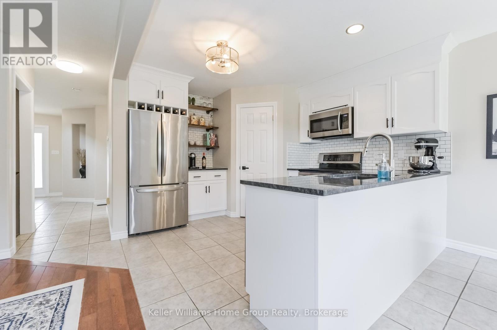 66 Pattison Place, Centre Wellington, Ontario  N1M 3V3 - Photo 6 - X12087404