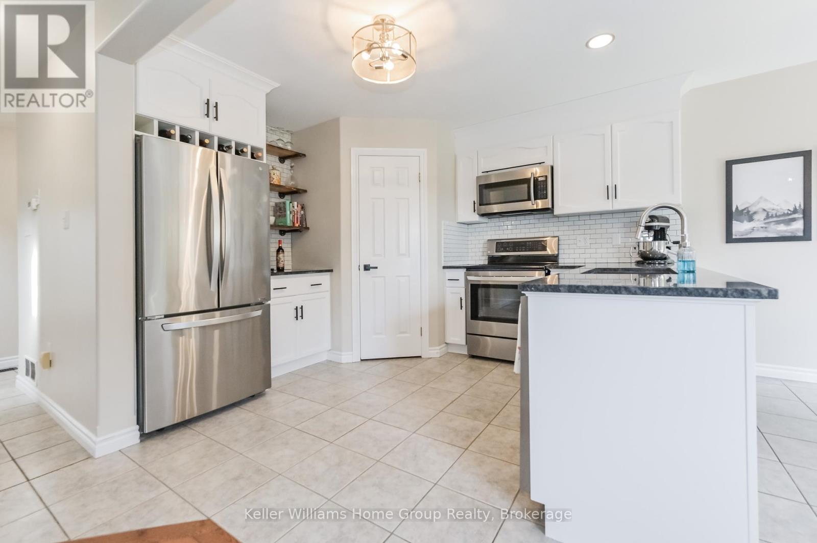 66 Pattison Place, Centre Wellington, Ontario  N1M 3V3 - Photo 7 - X12087404