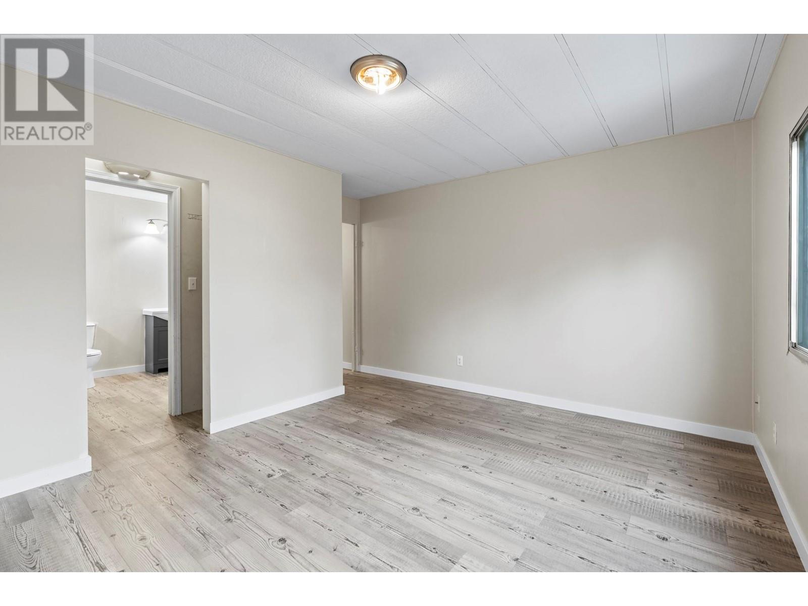 5251 69 Avenue, Canoe, British Columbia  V0E 1K0 - Photo 26 - 10343942