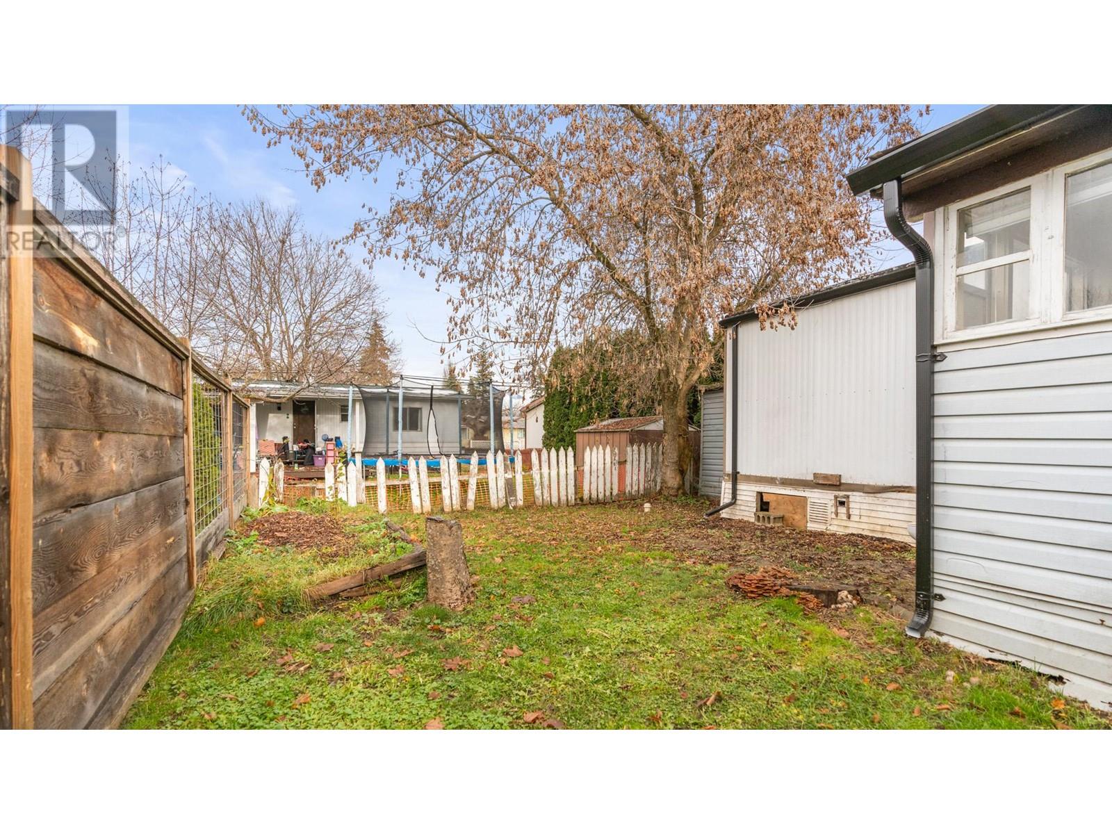 5251 69 Avenue, Canoe, British Columbia  V0E 1K0 - Photo 5 - 10343942