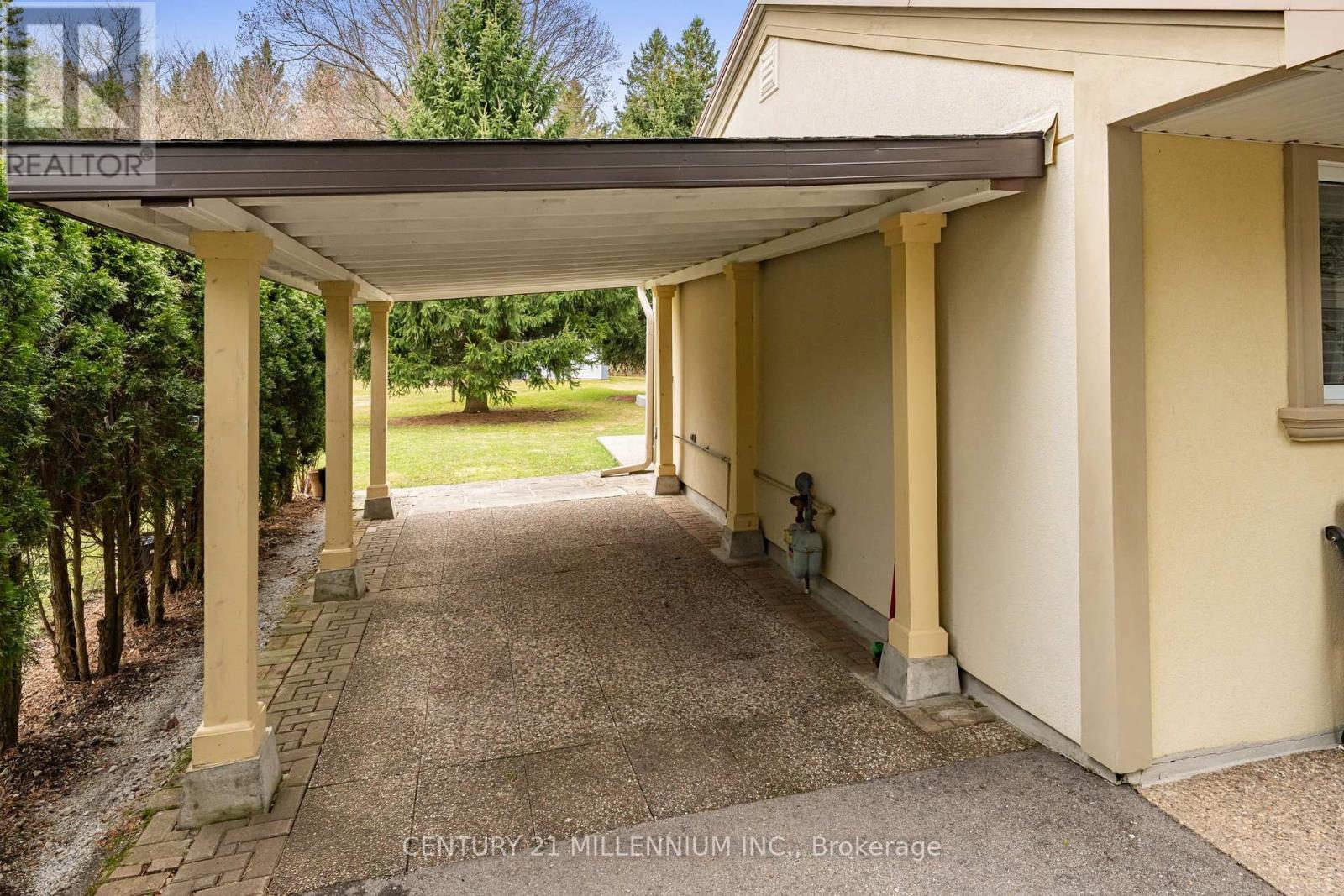 48 Credit Road, Caledon (Cheltenham), Ontario  L7C 3J1 - Photo 28 - W12087400